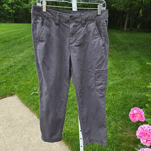 Eddie Bauer Women's Capri Gray Cargo Ripstop Outdoor Hiking Gorpcore size 8 - Picture 1 of 16